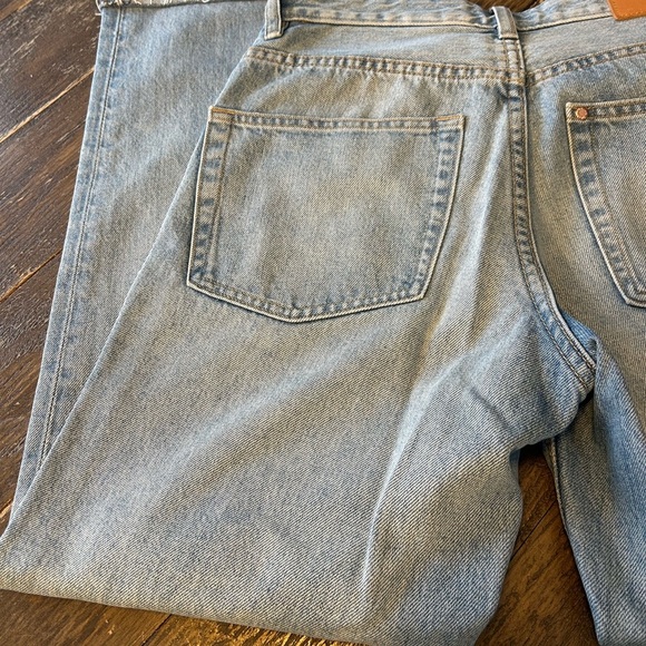 H&M & Denim Jeans Original Straight Fit High Waist Size 26 in GUC - Picture 4 of 11